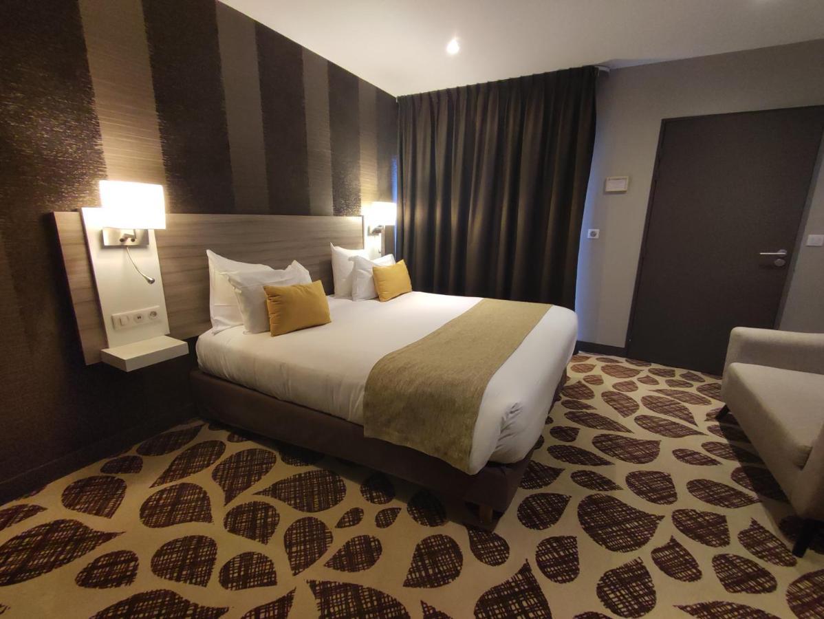Contact Hotel Le Provencal Bordeaux Lac Εξωτερικό φωτογραφία