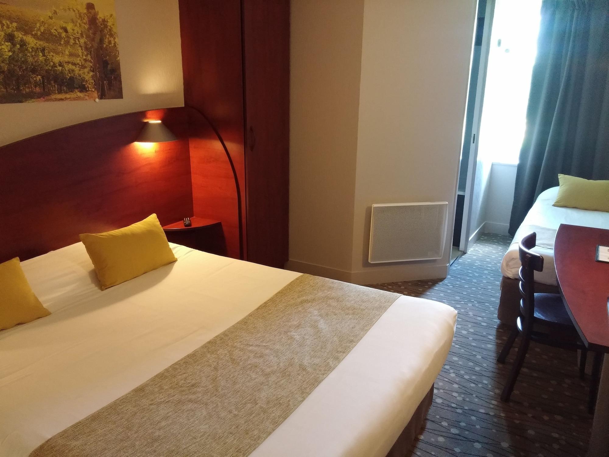 Contact Hotel Le Provencal Bordeaux Lac Εξωτερικό φωτογραφία