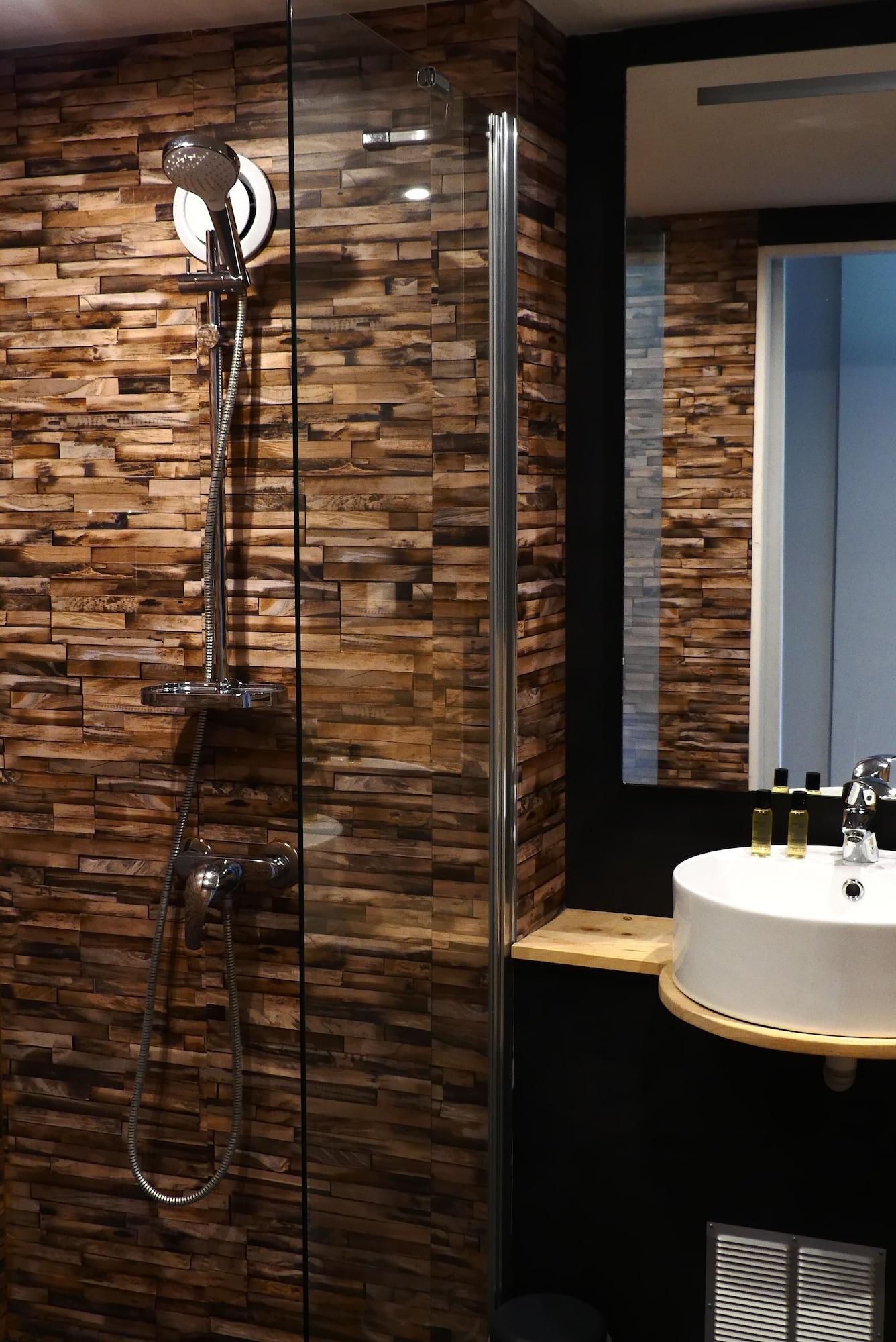 Contact Hotel Le Provencal Bordeaux Lac Εξωτερικό φωτογραφία